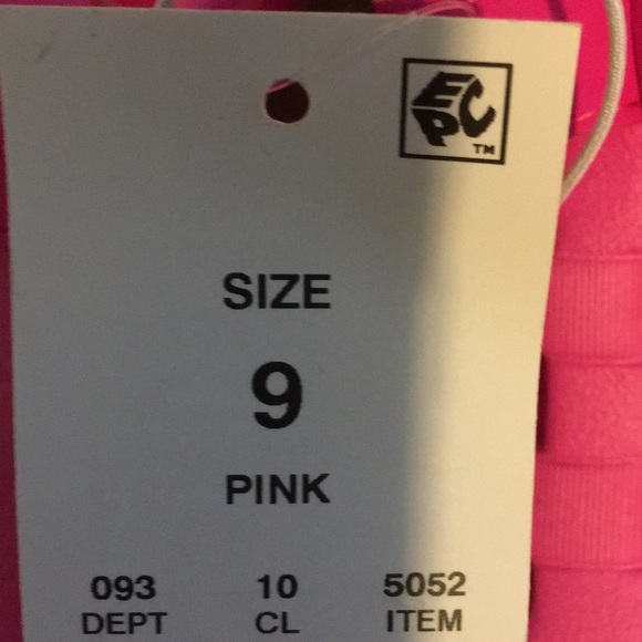 NWT- Surprise by Stride Rite Rubber Sandals Size 9 - Picture 2 of 2